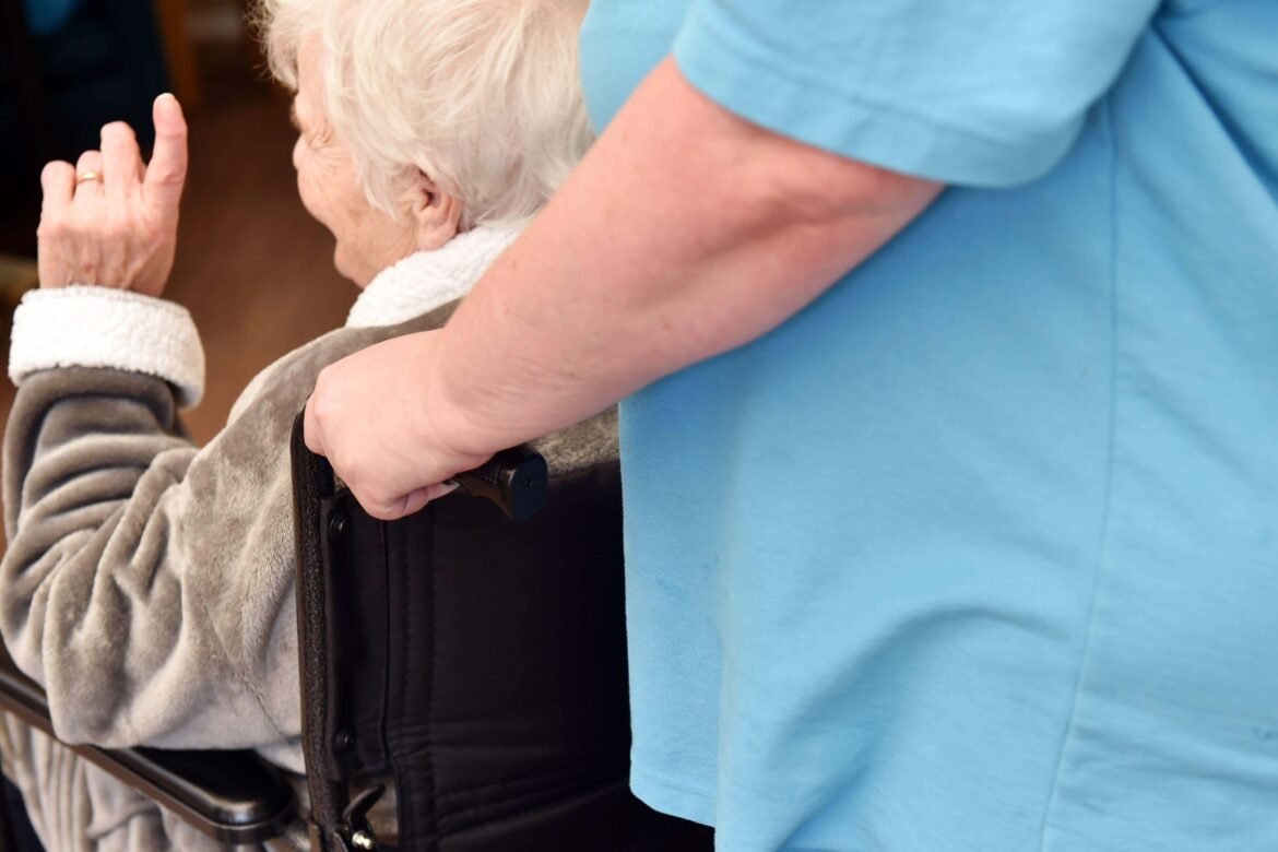 ban on uk care home foreign worker recruitment